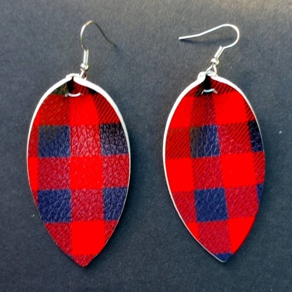 5 for $25 Buffalo Plaid Leather Earrings Black Red Holiday Earrings Teardrop - Picture 1 of 8